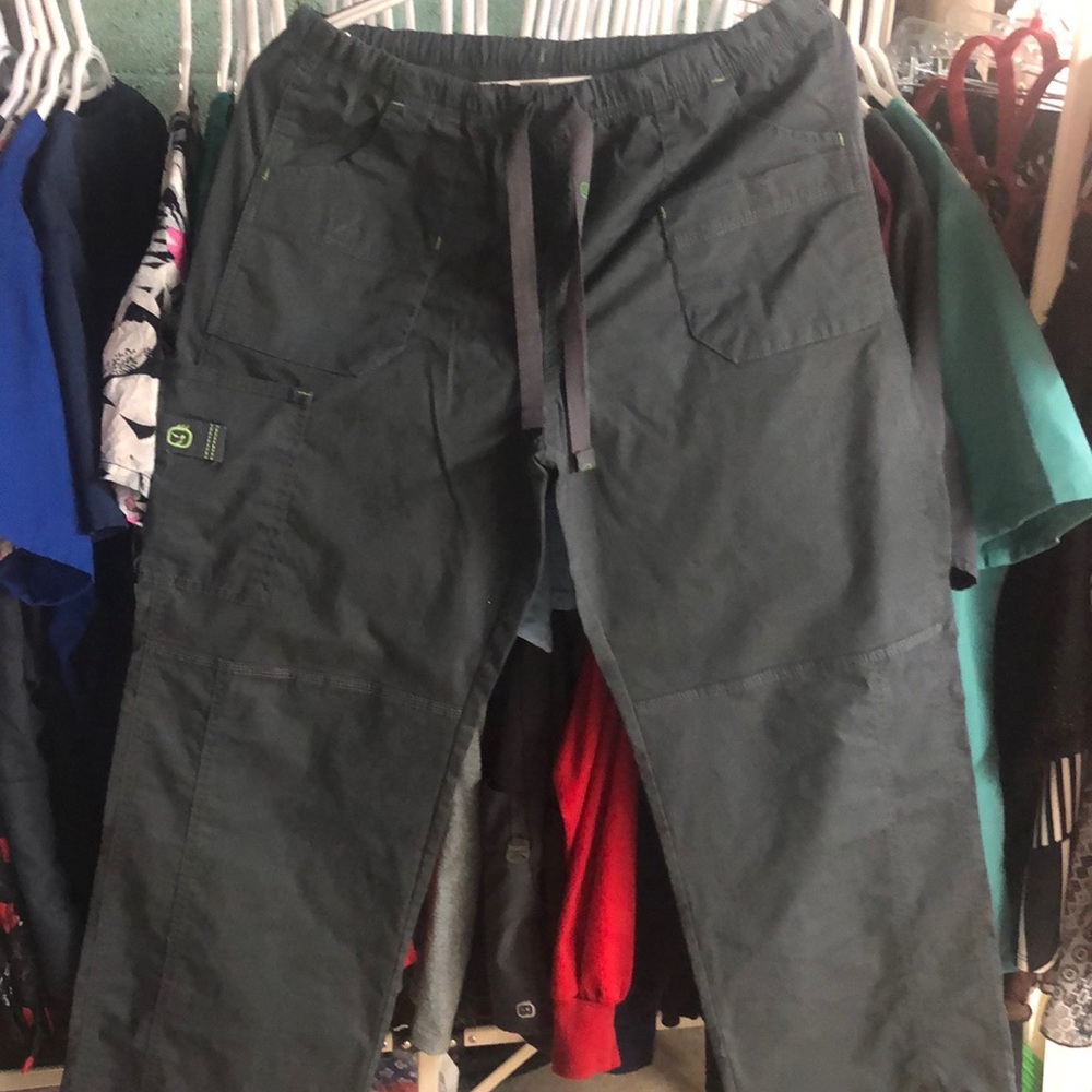 Wonder wink scrub pants